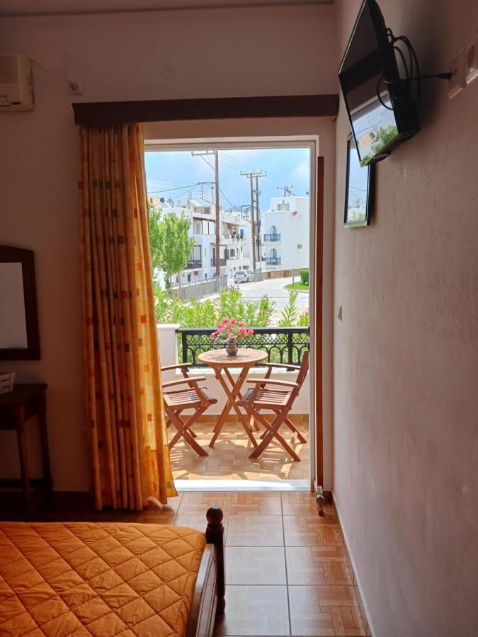 P&G Apartments Naxos City Esterno foto